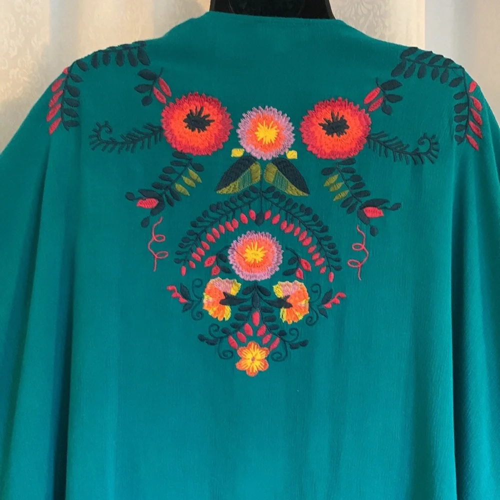 Umgee Teal Green Floral Embroidered Kimono